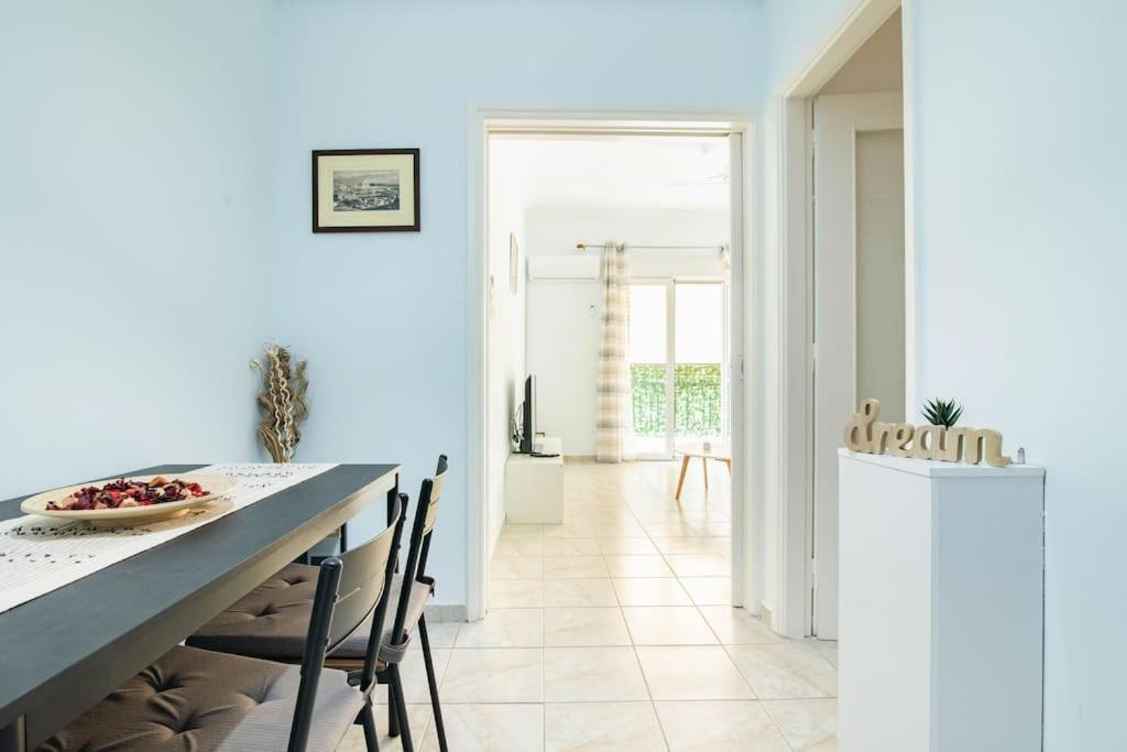 Your Perfect Place 1Min From Kato Patissia Station -100Mbps Athens Luaran gambar
