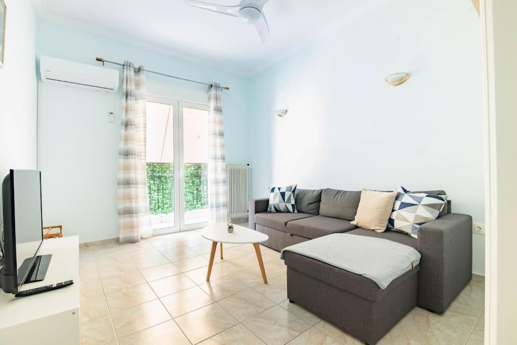 Your Perfect Place 1Min From Kato Patissia Station -100Mbps Athens Luaran gambar