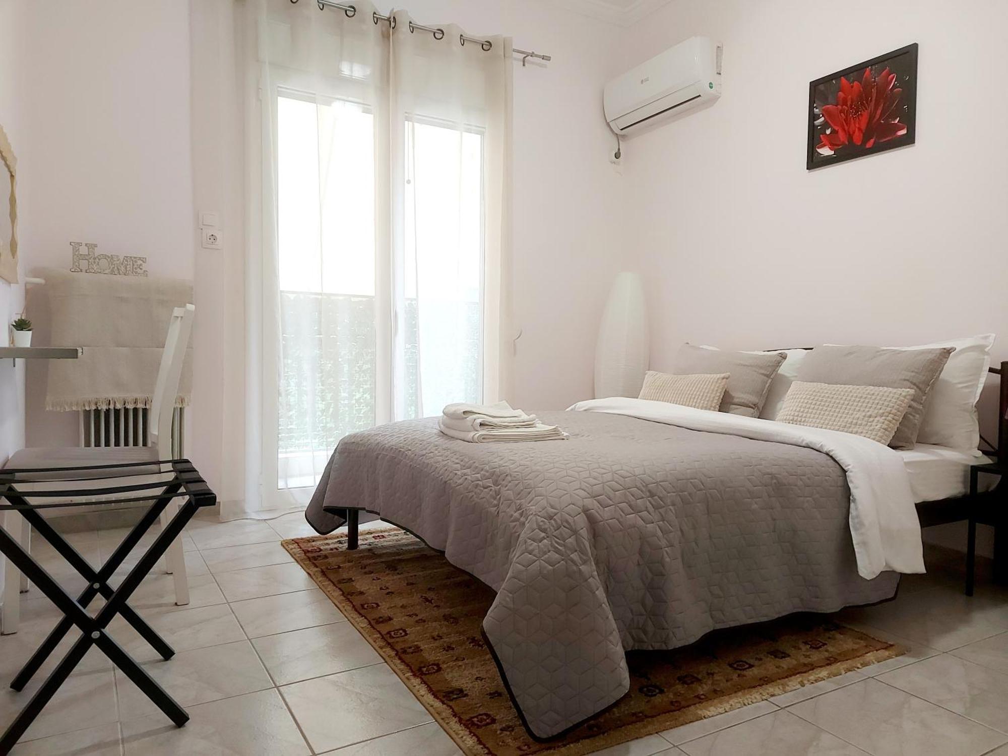 Your Perfect Place 1Min From Kato Patissia Station -100Mbps Athens Luaran gambar