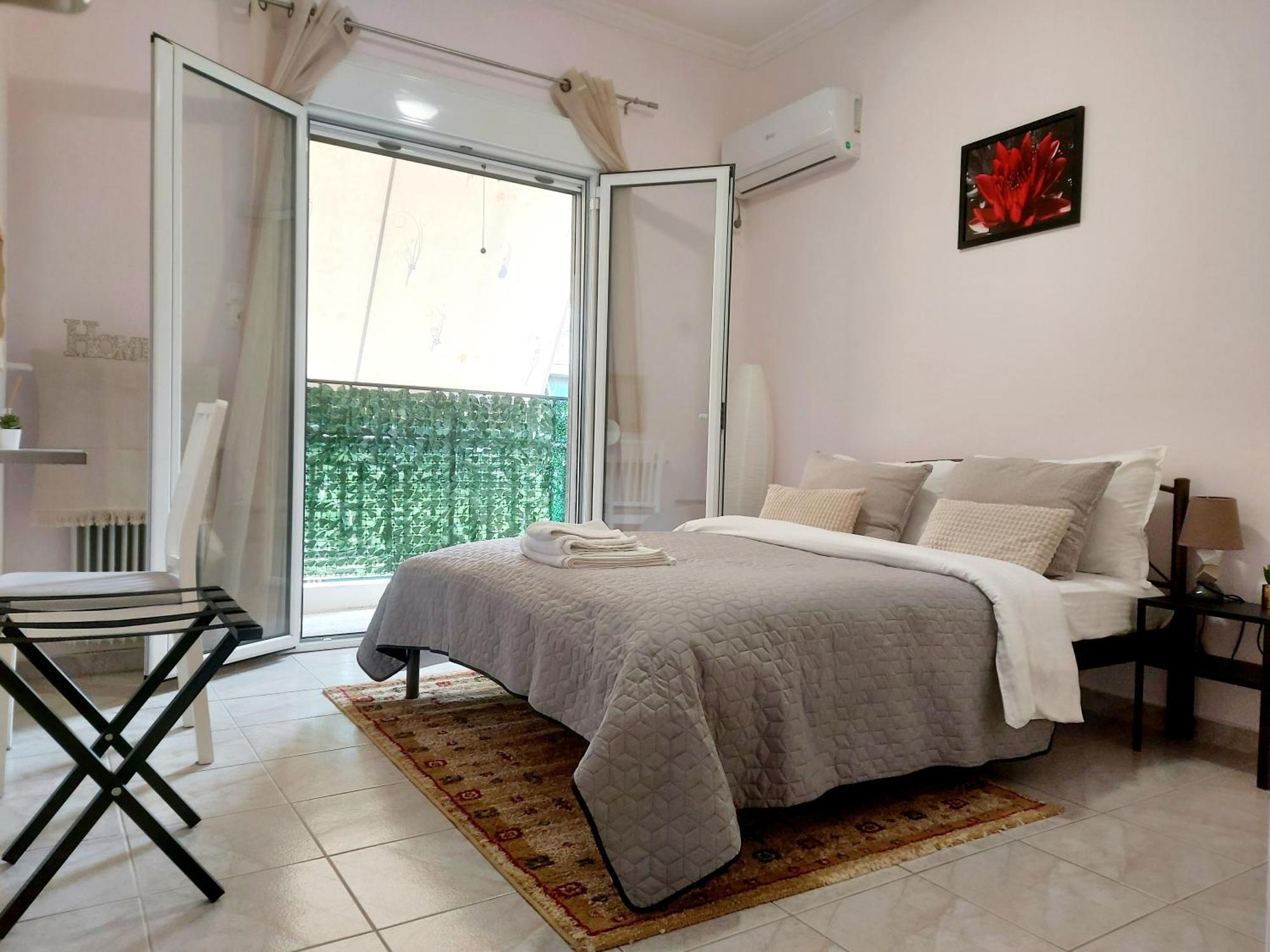 Your Perfect Place 1Min From Kato Patissia Station -100Mbps Athens Luaran gambar